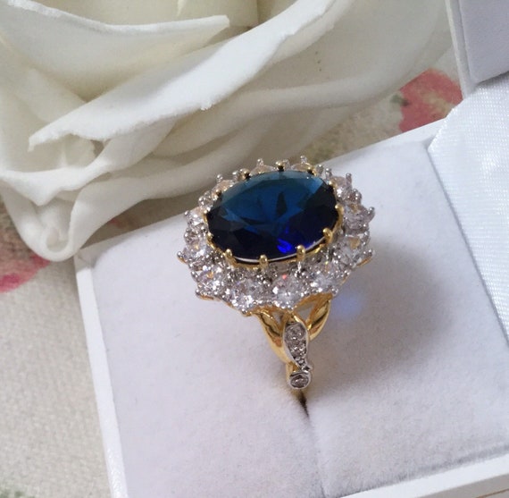 Vintage Jewellery Yellow Gold Ring with Blue and … - image 7