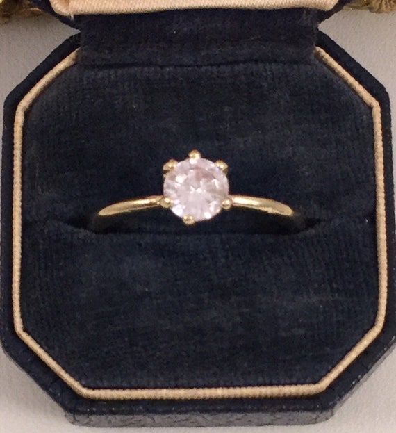 Vintage Jewellery Yellow Gold Ring White Diamond … - image 6