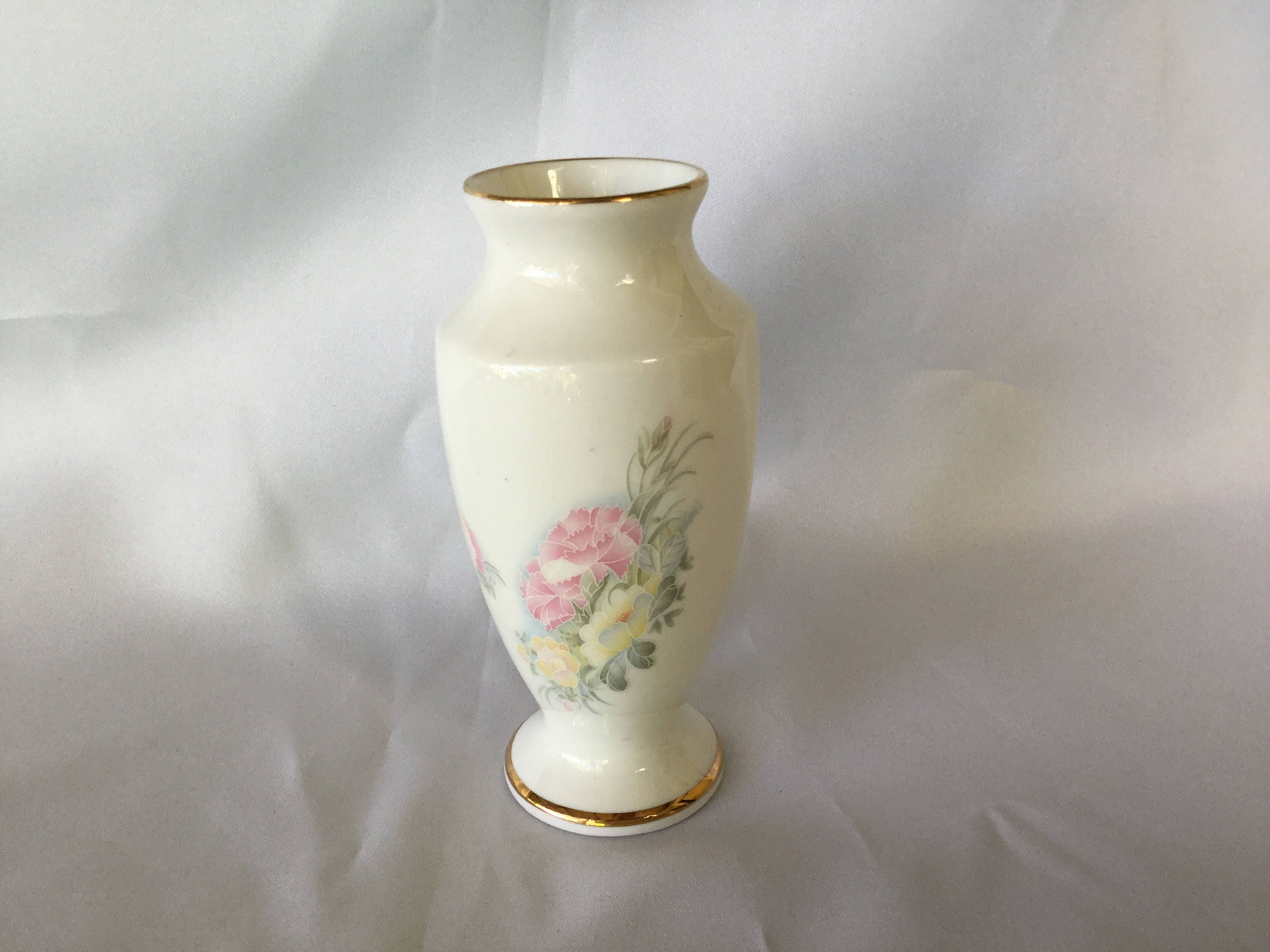 アイボリー花柄陶器花瓶 ヴィンテージ デビッド マイケル ファイン ボーンチャイナ フラワー