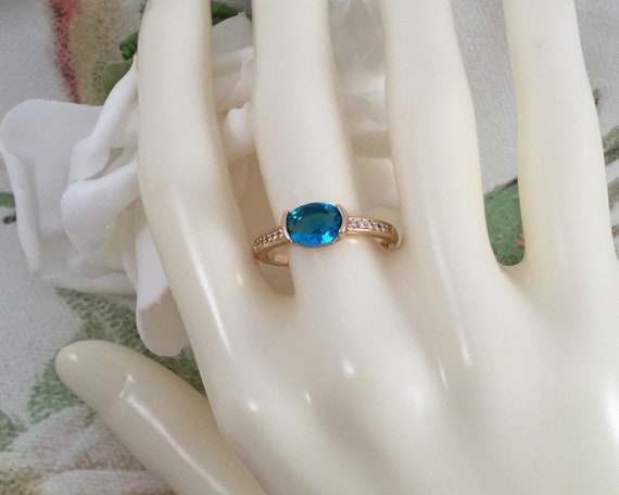 Vintage Jewellery Yellow Gold Ring with Aquamarin… - image 2