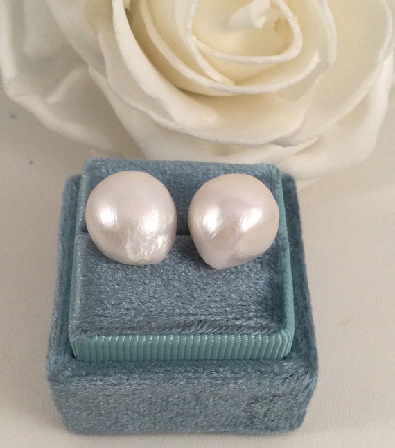 Vintage Jewellery Large White Gold Baroque Pearl … - image 3