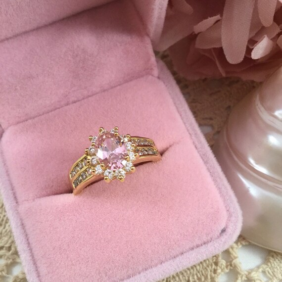Vintage Jewellery Yellow Gold Ring with Pink and … - image 2