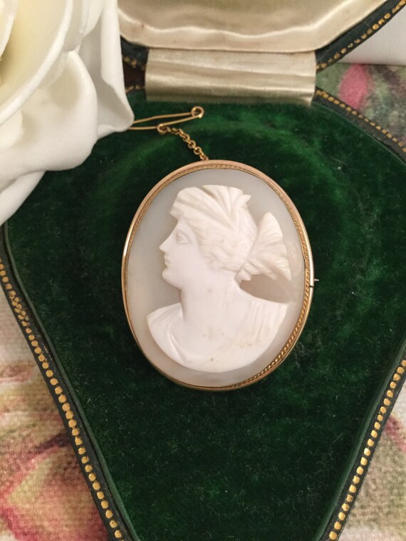 Antique Jewellery Victorian Vintage Gold Brooch wi