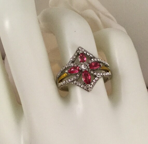 Vintage Jewellery Yellow Gold Ring with Rubies an… - image 5