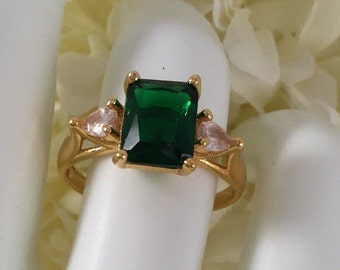 Vintage Jewellery Yellow Gold Ring Emerald White Sapphires Antique Art Deco Dress Jewelry size O 1/2 wedding bridal mother bride gifts her