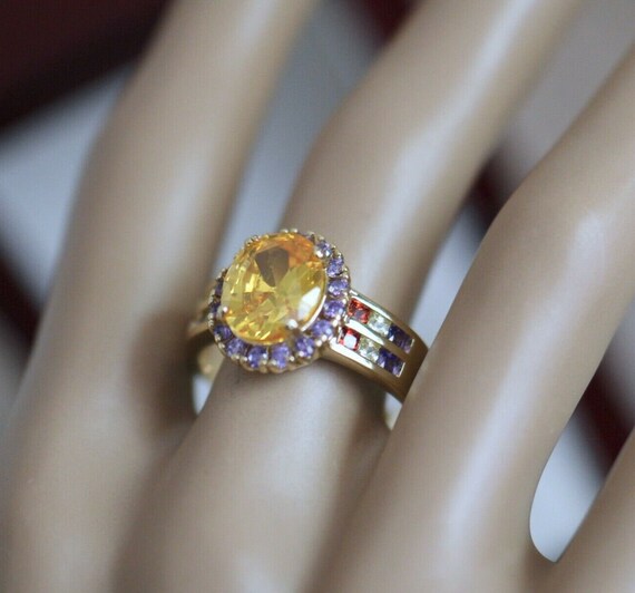 Vintage Jewellery Yellow Gold Ring with bright ye… - image 7