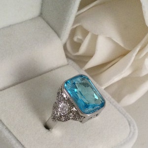 Vintage Jewellery White Gold Ring with large Aquamarine and White Sapphires Antique Art Deco Dress Jewelry large ring size 10 or U