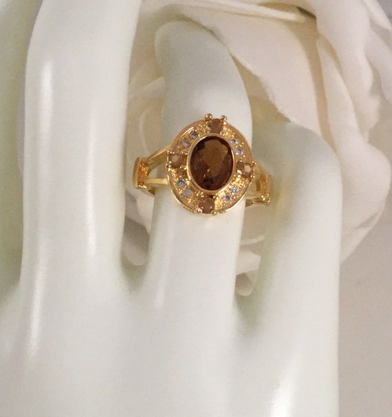 Vintage Jewellery Yellow Gold Ring with Brown Top… - image 2