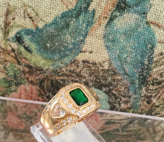 Vintage Jewellery Yellow Gold Ring with Emerald a… - image 3