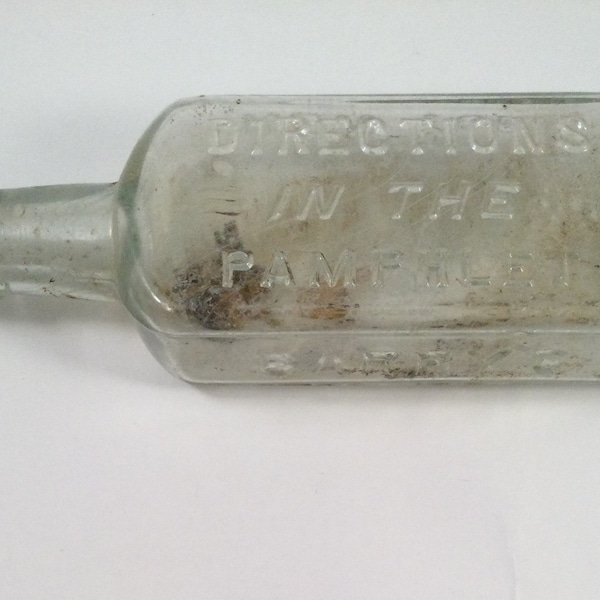 antique vintage old glass jar bottle shop display prop medical science dental doctors nursing chemist pharmacy advert item