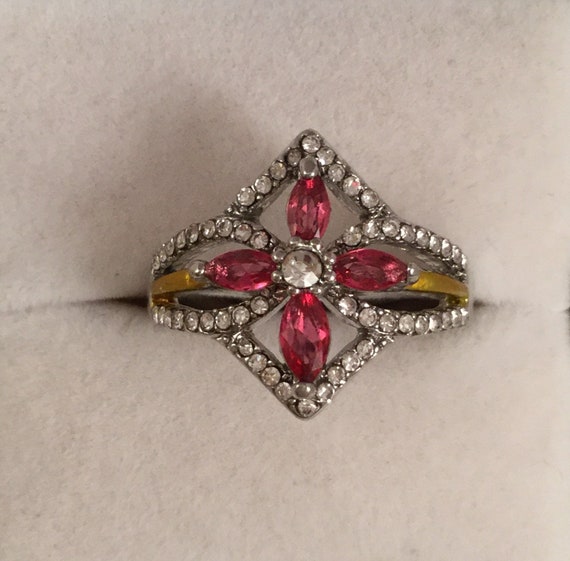 Vintage Jewellery Yellow Gold Ring with Rubies an… - image 6
