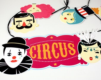 Party Garland CIRCUS FREAKSHOW