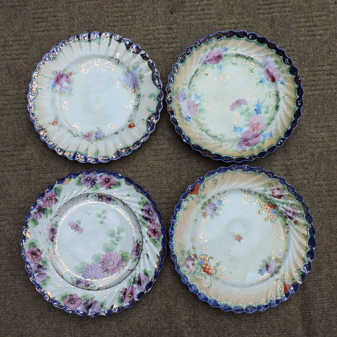 Set of 4 Hand Painted Decorative Porcelain Plates Gold Etsy