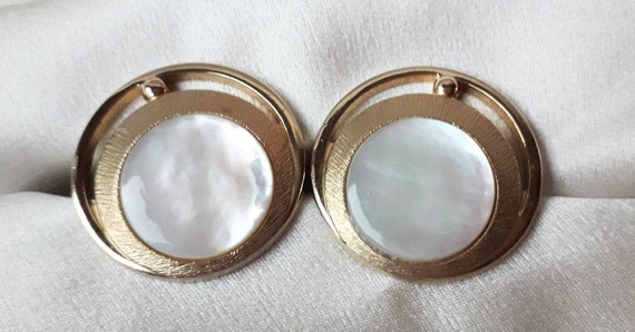 Swank 1960's Cufflinks Mother of Pearl and Gilt S… - image 7