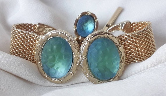 1960's Wraparound Cufflinks and Matching Tie Pin