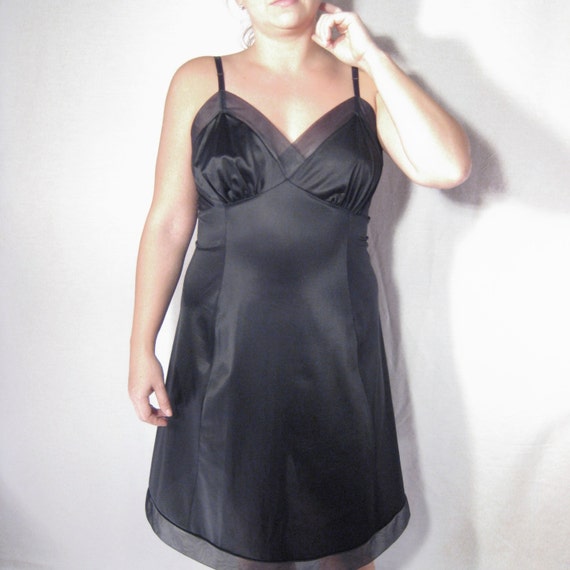 Vintage 50s VAN RAALTE Goth Lingerie Black Slip - image 1