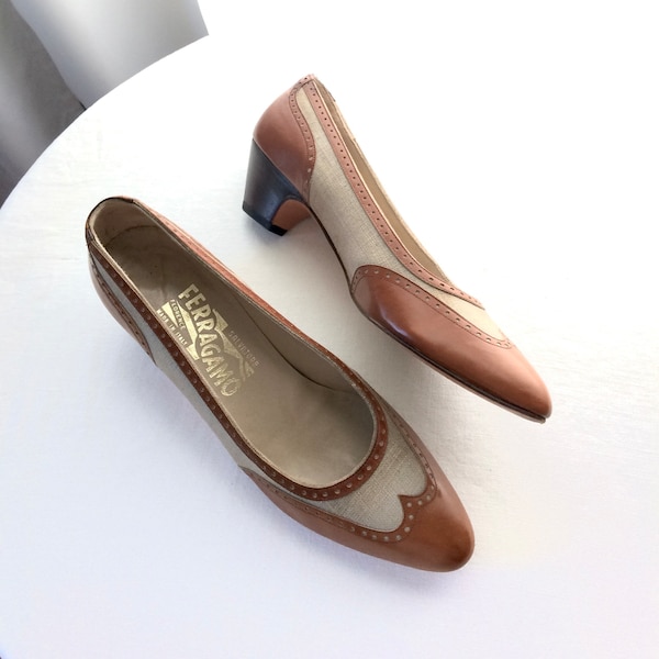 Vintage Ferragamo Pumps, Leather Spectator Pumps with Linen, Low Heeled, Size 6AAA, Made in Italy