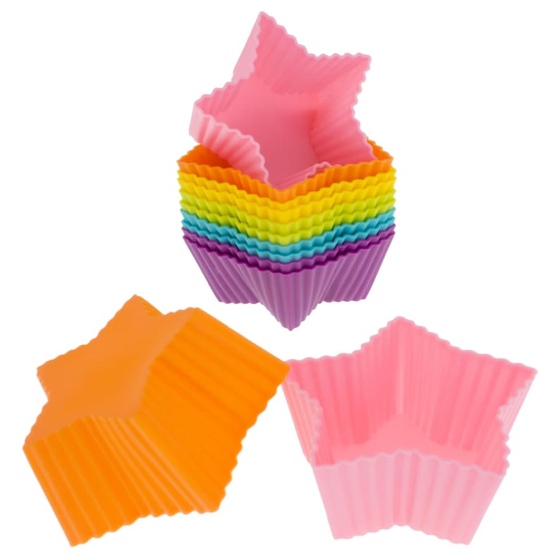 Freshware CB-303SC 12-Pack Silicone Mini Star Baking Cups - Thumbnail 3