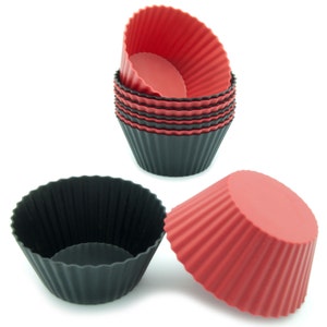 11 Wilton Silicone Soft Flexible HEART Candy Molds ~ Mini Muffin Baking  Cups