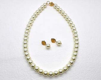Chunky Cream/ Off White 10mm Classic Pearl Necklace- 19 inch Crystal Pearl Necklace in Classic Style with Gold Magnetic Closure