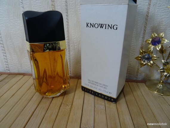 perfume knowing estee lauder