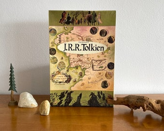1971 J.R.R. Tolkien Middle Earth Jigsaw Puzzle, Allen & Unwin Collectible