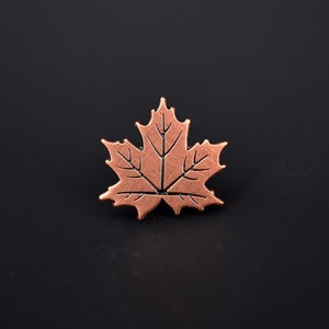 Set of 3 Leaf pins lapel pin, badge, brooch, pin image 3