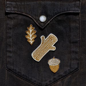 Oak Patches Set of 3 - Iron-on autumn badges for lumberjacks and nature lovers