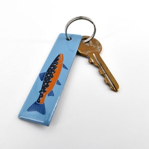 Trout Enamel keychain - flyfishing, fisherman, fish, brown trout, salmon, water, river, fishing, fob, pendant, keyring, handmade in the EU