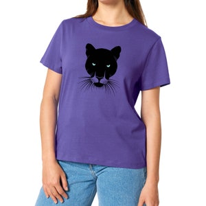 Panther Damen T-Shirt aus Biobaumwolle für Abenteuerinnen und Tierfreundinnen - handbedruckt in Wien