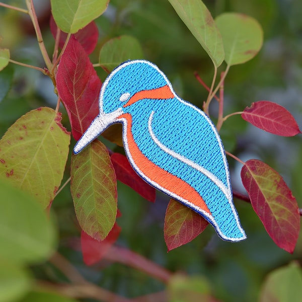 Kingfisher - patch, iron on, badge, embroidery, patches, animal, nature, wildlife, bird, birds, water, fishing
