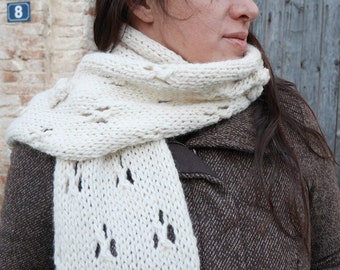 Chunky knit scarf pattern, easy knitting scarf pattern, knitted lacy scarf, scarf with bobbles