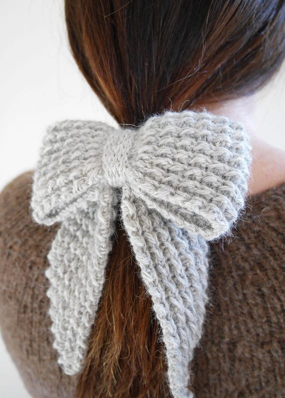 Crochet hair bow pattern, crochet hair ties, hair ribbon for long hair, cute bow pattern, coquette aesthetic