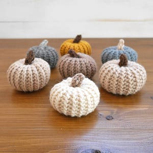 Crochet pattern pumpkin, crochet pumpkins, fall decor, table decor, crochet pumpkin pattern image 5
