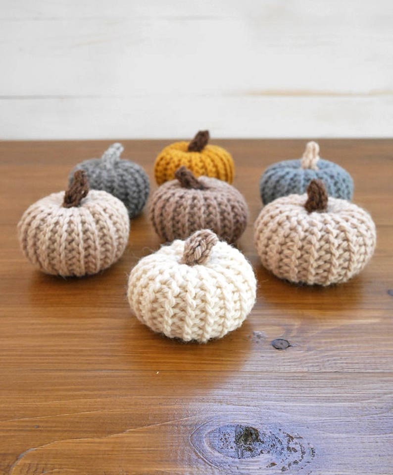 Crochet pattern pumpkin, crochet pumpkins, fall decor, table decor, crochet pumpkin pattern image 5