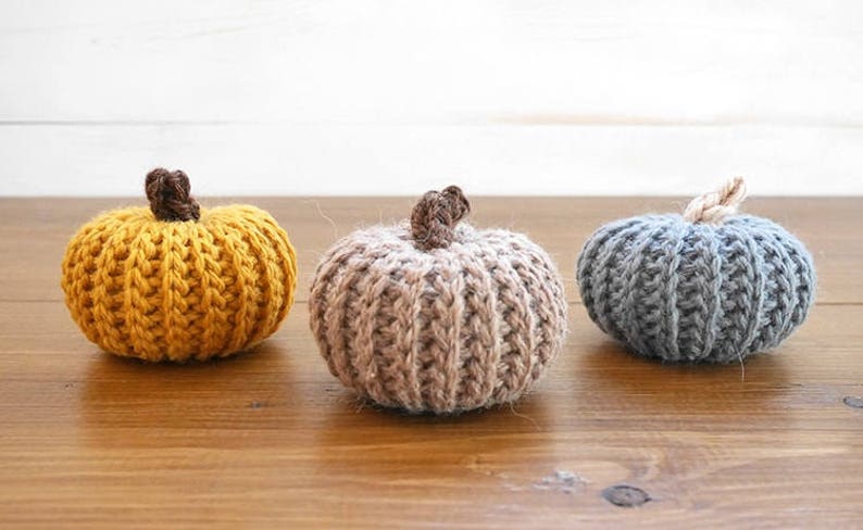 Crochet pattern pumpkin, crochet pumpkins, fall decor, table decor, crochet pumpkin pattern image 2