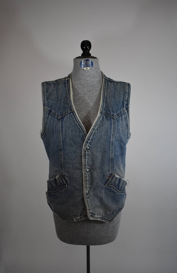 trucker vest levi's