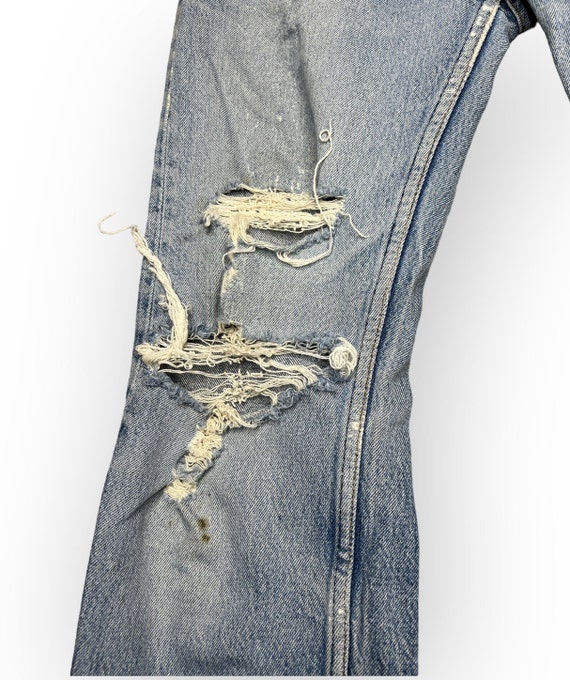 Vintage LEVI'S 501 DISTRESSED 80's USA Made Denim… - image 8