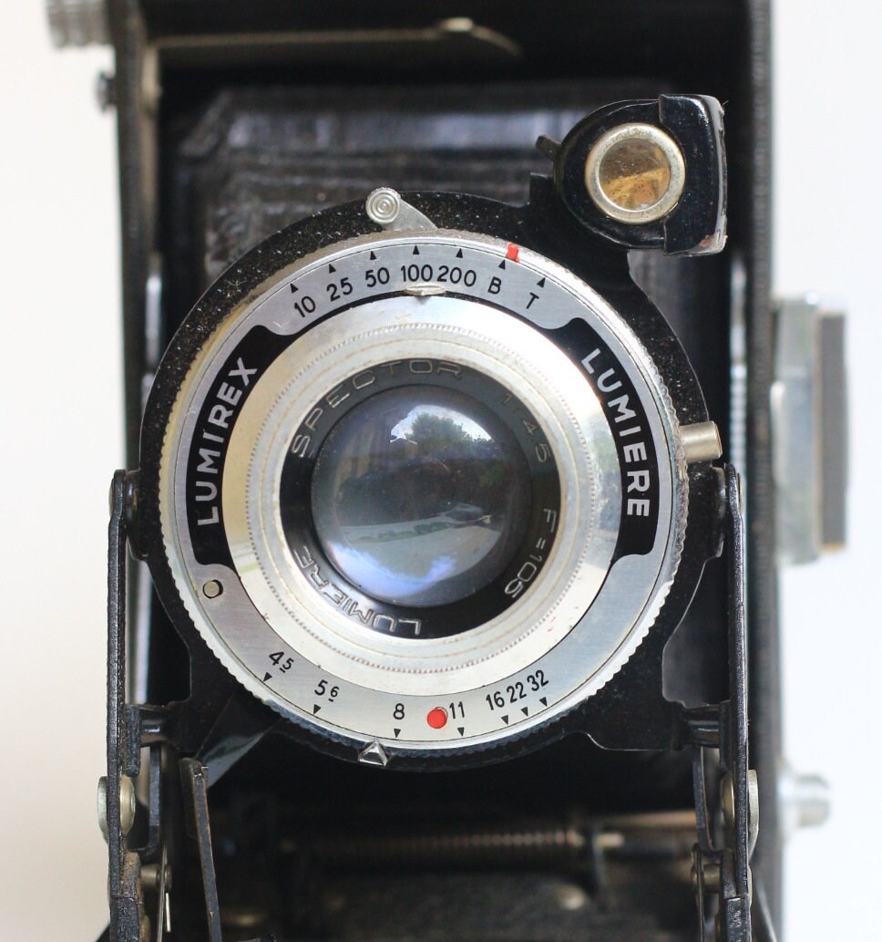 Appareil Photo Compact Vintage Lumière Lutac En Bakélite, Format 6x9, Années 50 - Occasion Fonctionnel