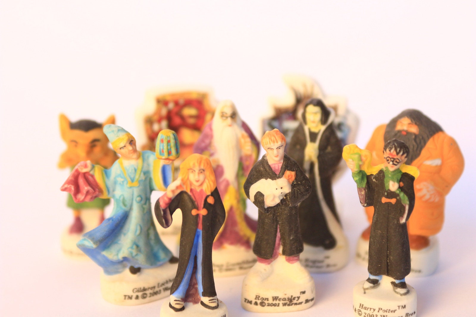 Harry Potter and the Chamber of Secrets Beans of Kings Cakes 10 Figures  Hand Painted Version Matte Miniature Collection Fabrics 