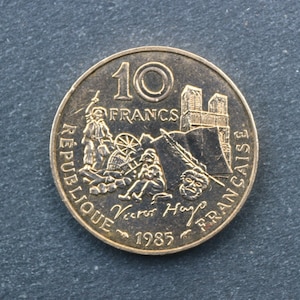 Notre-Dame-de-Paris- Olds french coin 10 Francs- Victor HUGO- V Republic- Numismatics - Collection