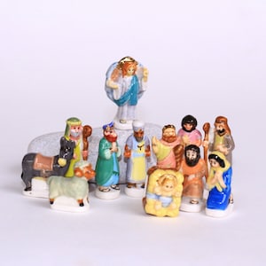 Luxe- Collection de Bethléem- Nativity- Porcelain/ Ceramic figurines of Noel- Bean Fève- Hand painted- Collection - Fabophilie