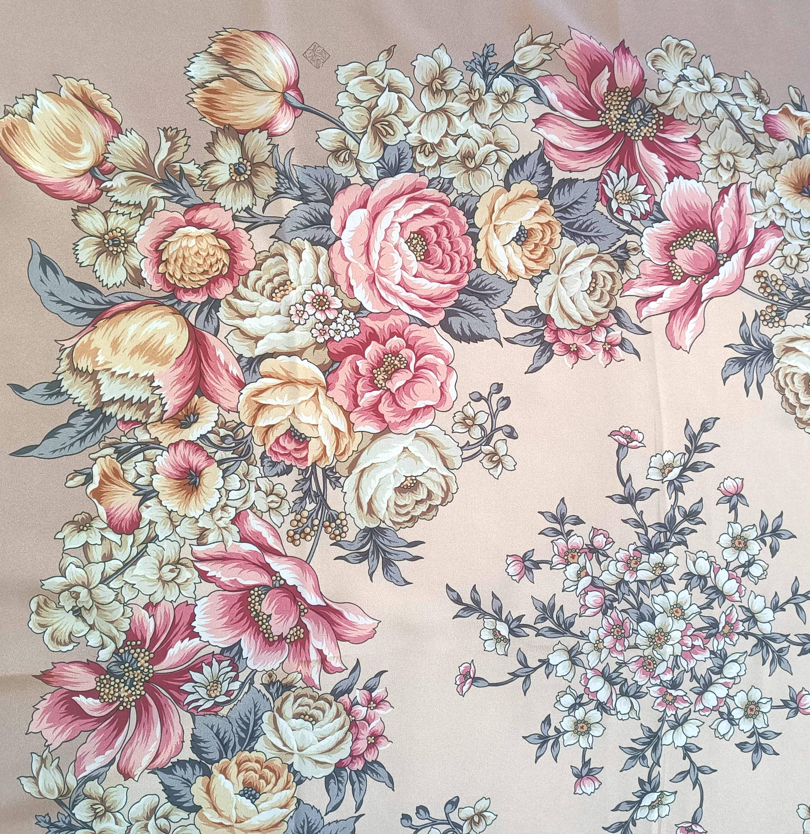 Lot De 2 Foulards Vintage En Soie – Soie Et Crêpe De Soie – Fabriqué En France – Très Bon état