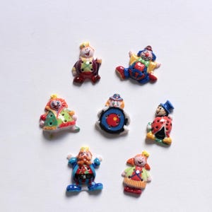Fève au choix- Clowns- Fève-Bouton- Fèves gâteaux de Rois- Peint à main- Version brillante/laqué- Miniatures collection/Fabophilie