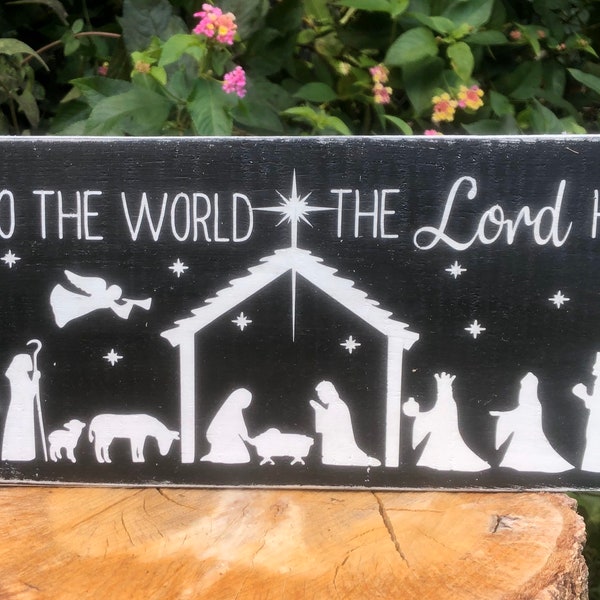 Joy To The World nativity painted wood sign, 5 x 15