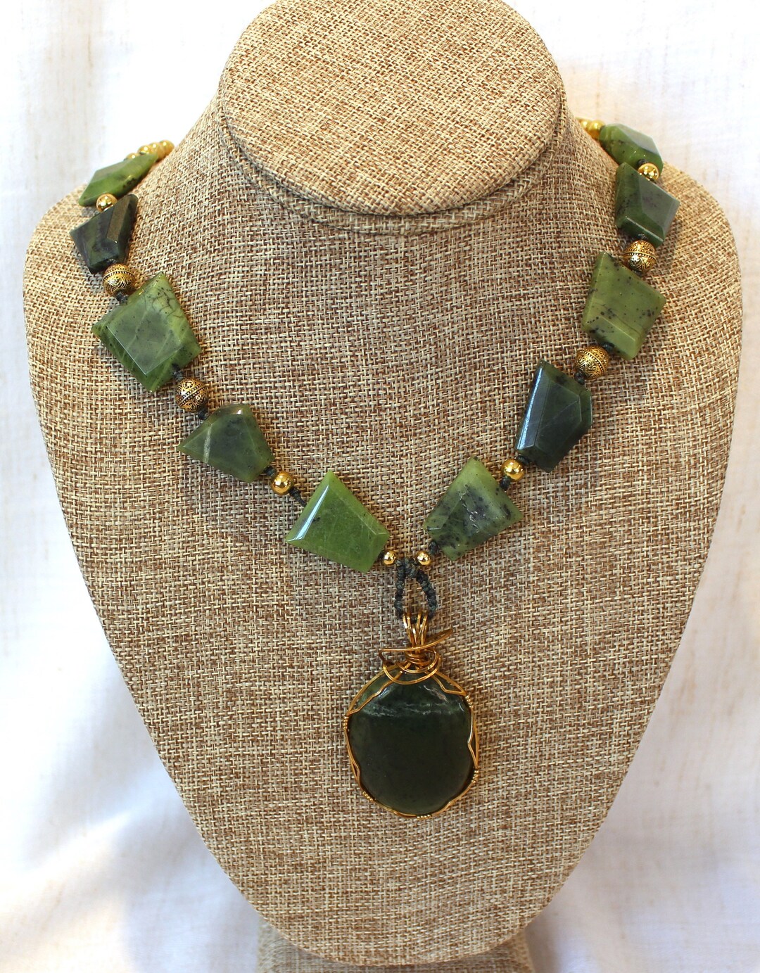 Knotted Jade and Gold Necklace With Brass Wire-wrapped Jade Necklace ...