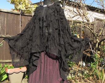 Medieval feathers cape black poncho Goth Wedding Cosplay costume feathers effect handmade By Maria