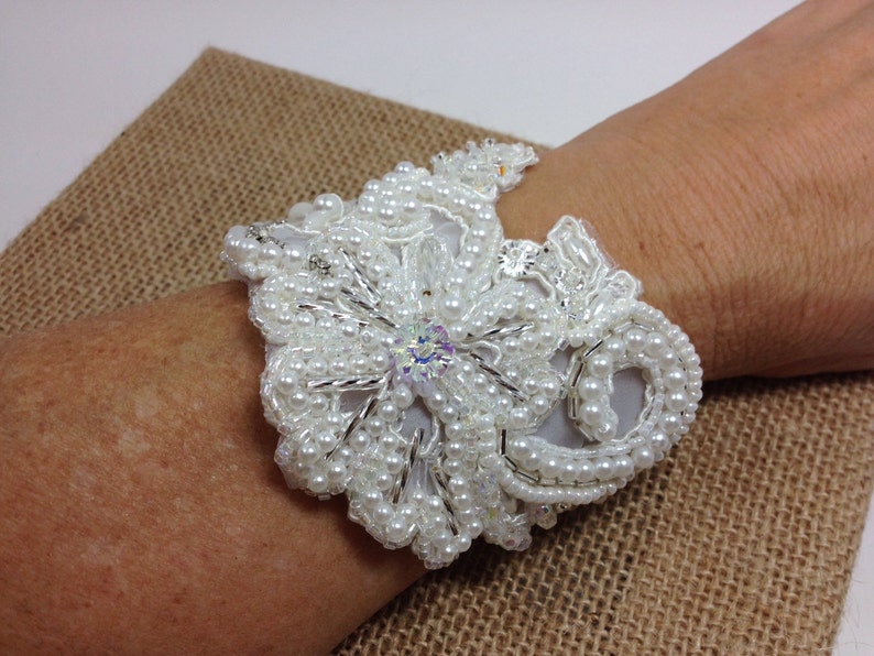 Vintage Lace Cuff Bracelet in White or Ivory Wedding Cuff Etsy