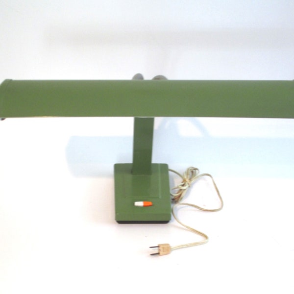 Green Goose-necked Desk Lamp