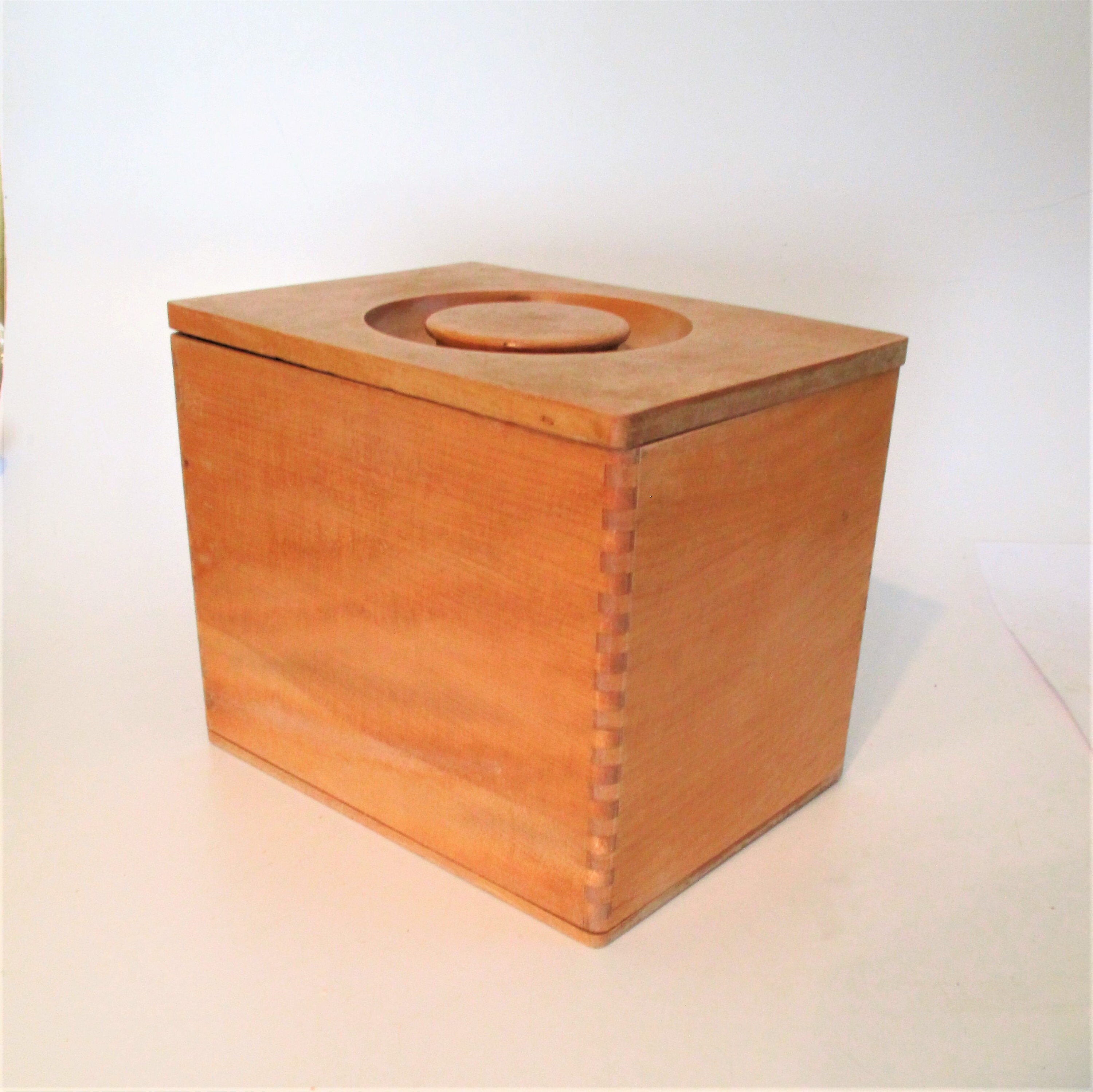 Vintage Wood Bread Box Woodpecker Woodware Etsy